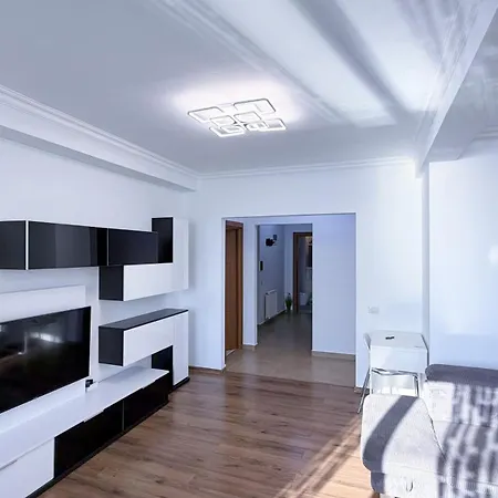 Apartment Deluxe Criss Solid *