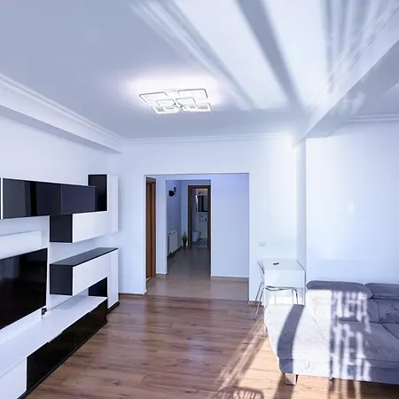 Apartment Deluxe Criss Solid